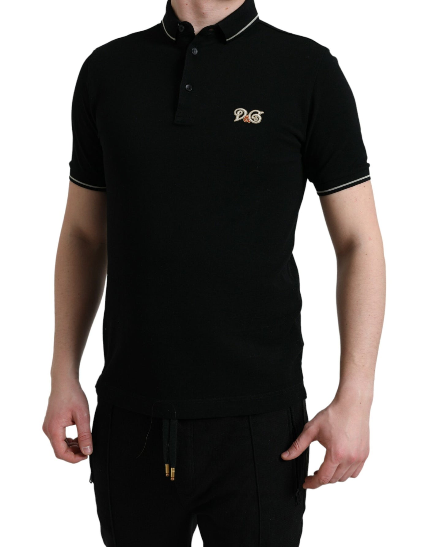 Schwarzes Logo-Kragen-Polo-T-Shirt mit kurzen Ärmeln