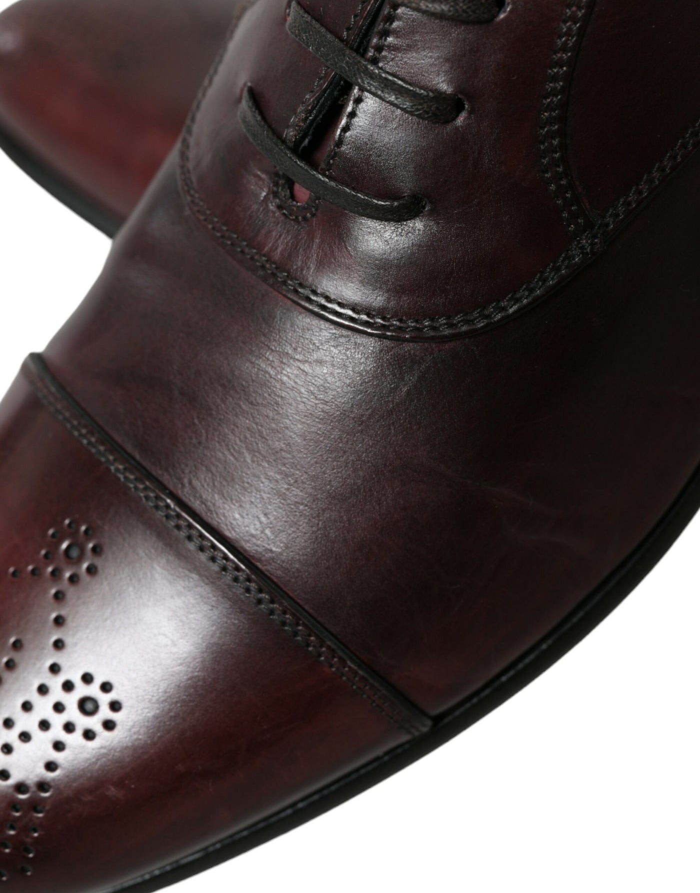 Elegante Burgunder Leder Derby Schuhe