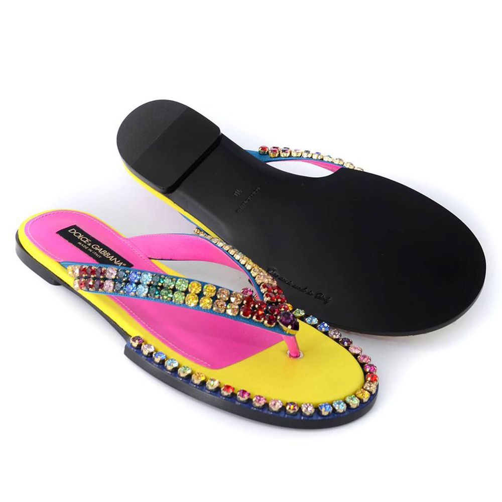 Kristallverzierte Flip-Flops aus Seidenmischung