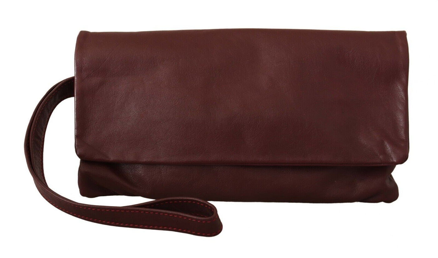 Elegante braune Lederclutch mit silbernen Verzierungen