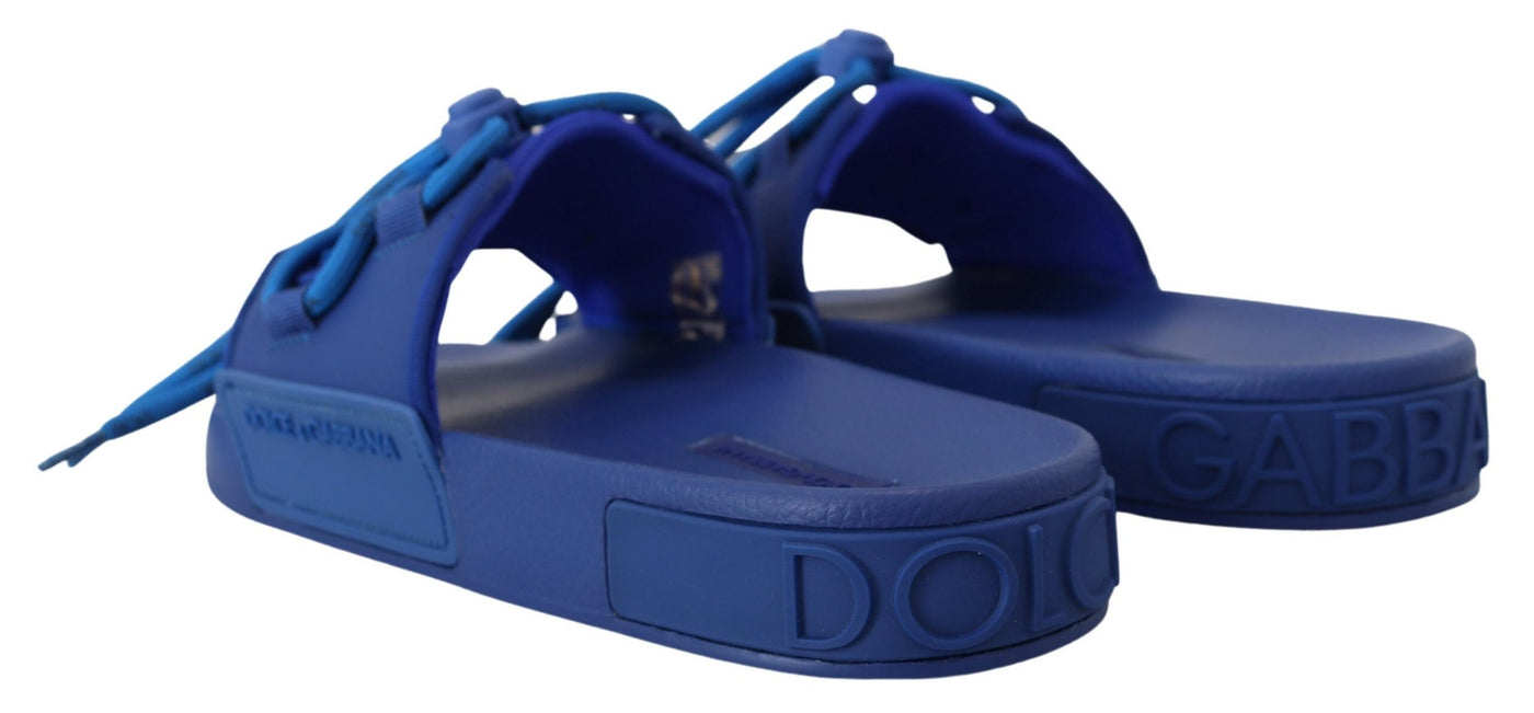 Elegante blaue Gleitsandalen