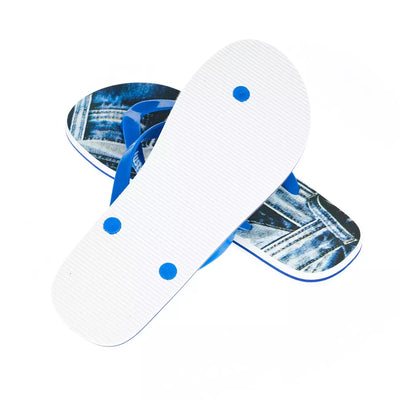 Trendige hellblaue Flip Flops für Männer